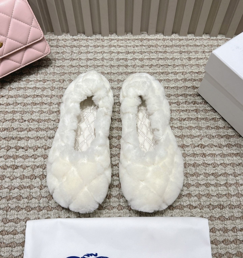 B**rry flat shoes